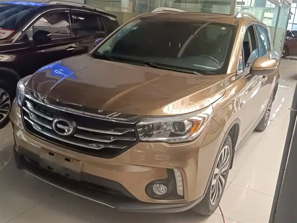GAC Motor Trumpchi GS4 2015