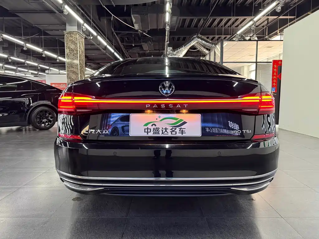 Volkswagen Passat — миниатюра 5