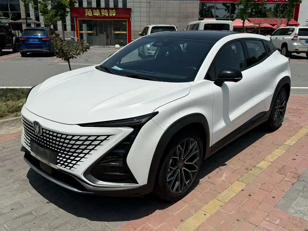 2022 Changan UNI-T - zdjęcie 1 z 9