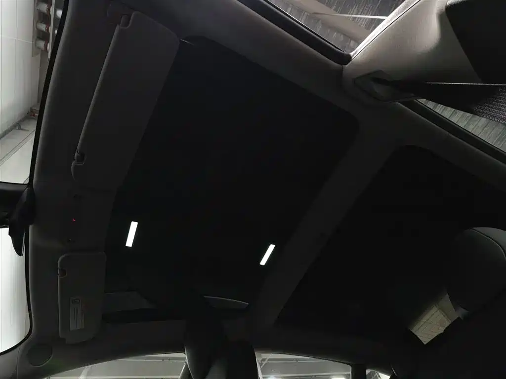 Tesla Model 3 — фотографии объявления, Фото 15
