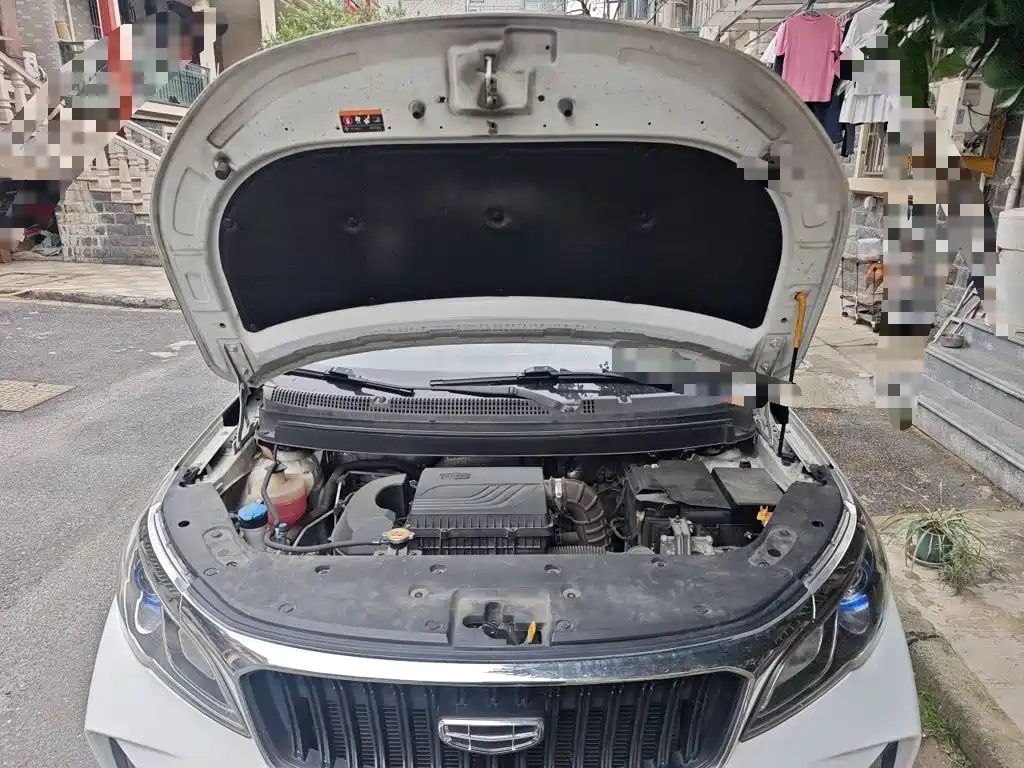 Geely Vision X3 — миниатюра 11