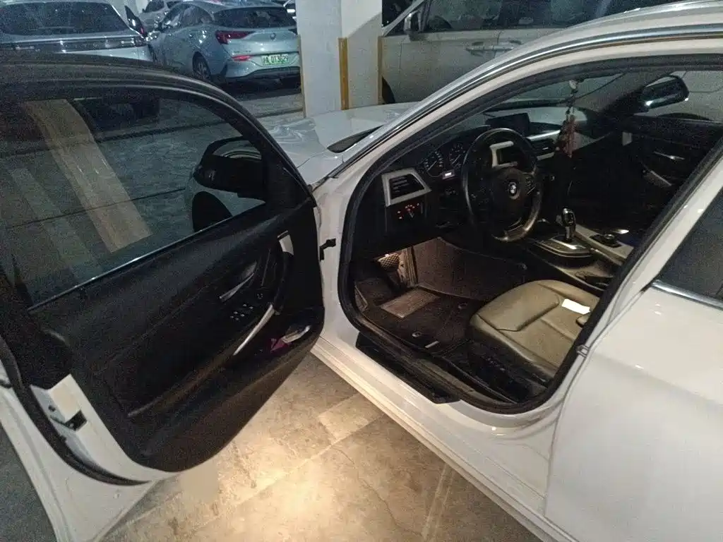 BMW 3 Series — миниатюра 14