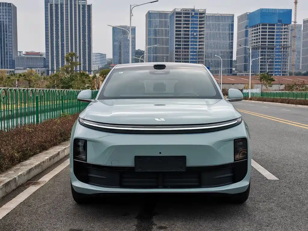 Li Auto IDEAL L6