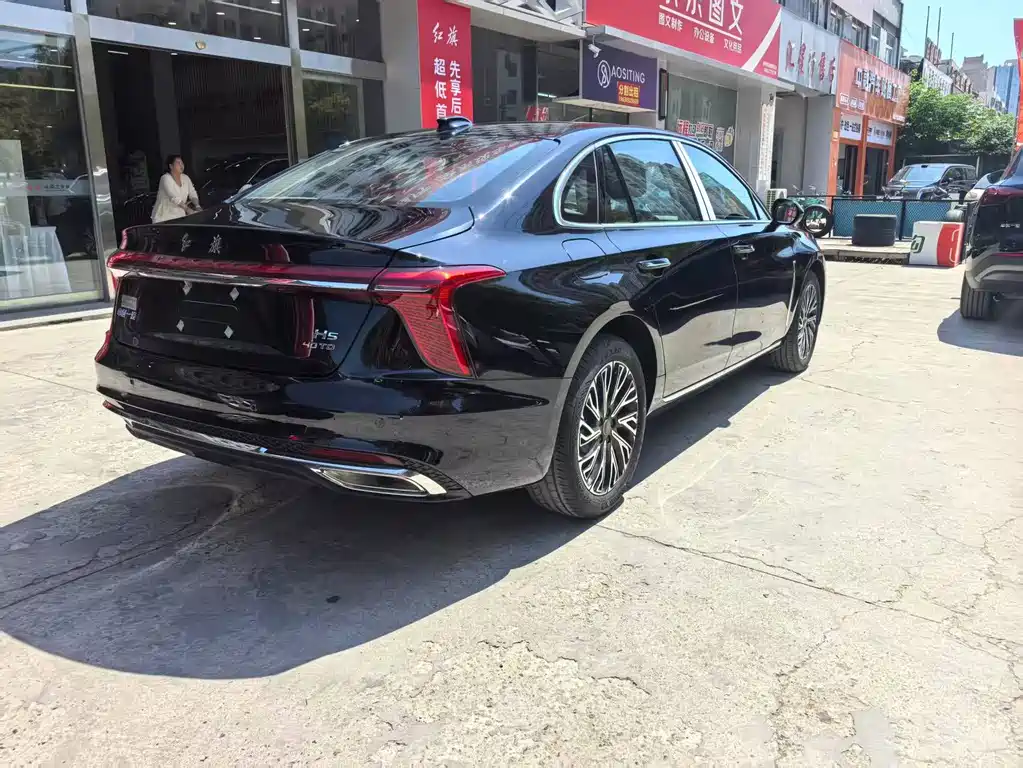 Hongqi Hongqi H5 — миниатюра 7