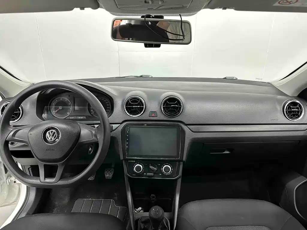 Volkswagen Jetta — миниатюра 9