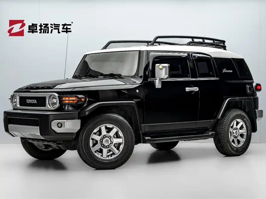Toyota FJ Cruiser 2020
