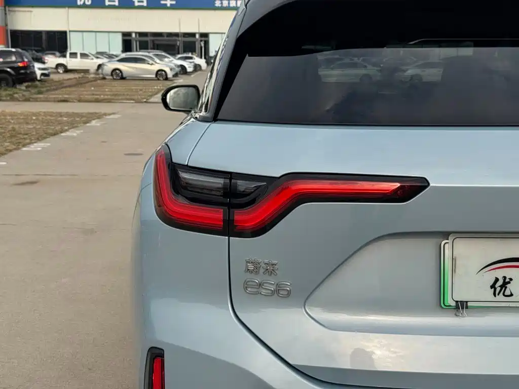 NIO ES6 — миниатюра 8