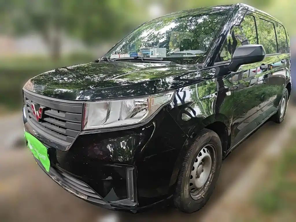 Wuling Hongguang PLUS — миниатюра 2