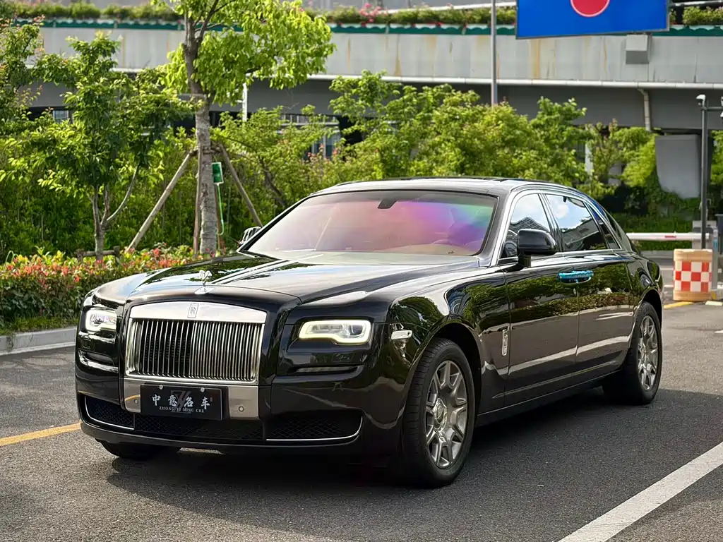 Купить Rolls-Royce Ghost