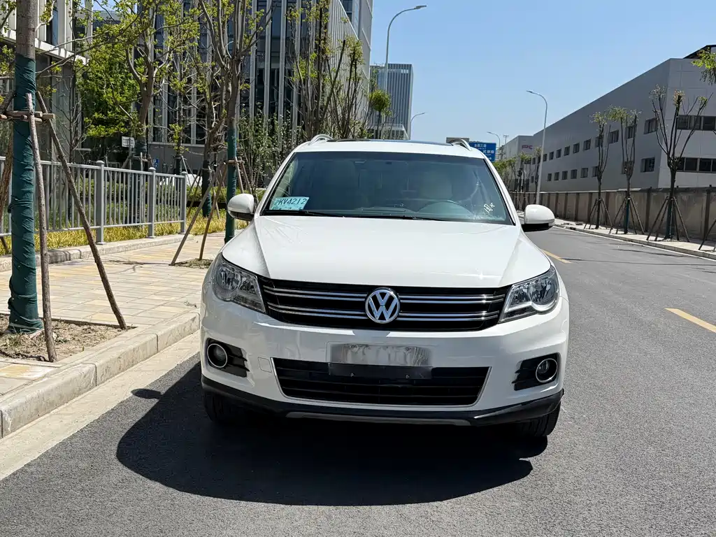 Volkswagen Tiguan 2010 1.8TSI AT