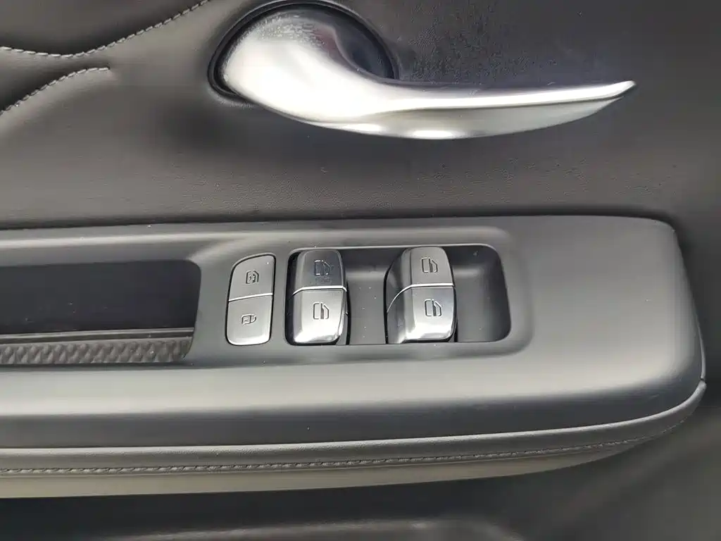Chery Arrizo 8 PRO — миниатюра 9