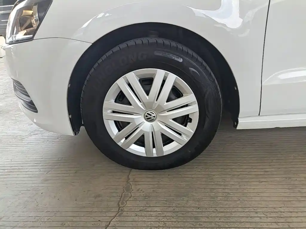 Volkswagen Polo — миниатюра 23