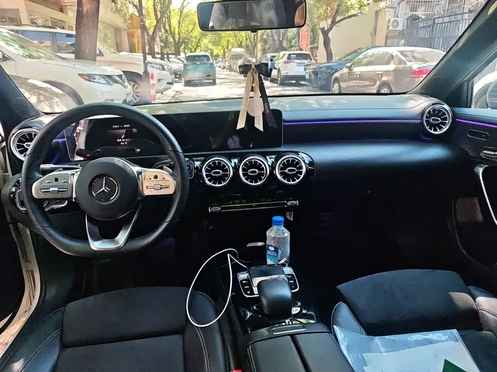 Mercedes-Benz A-Class — миниатюра 10