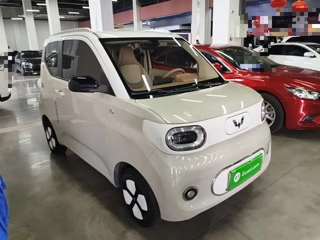 Wuling MINIEV — миниатюра 4