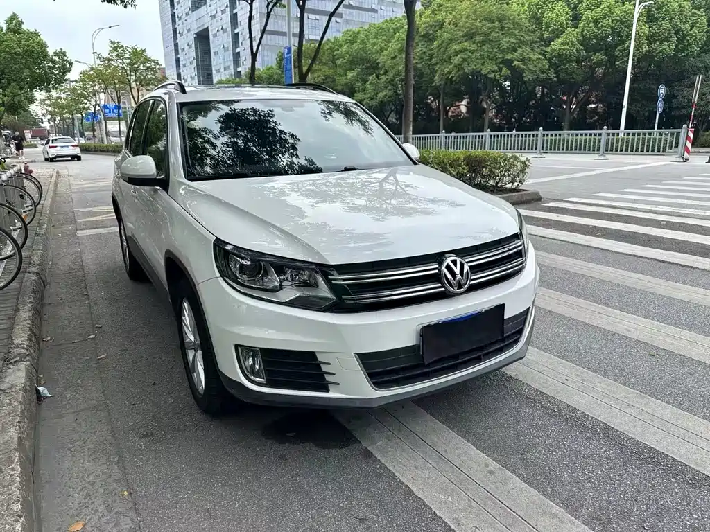 Volkswagen Tiguan — миниатюра 3