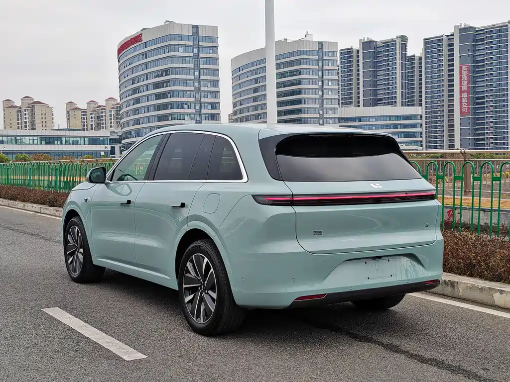 Li Auto IDEAL L6