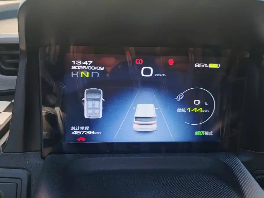 Wuling MINIEV — миниатюра 14