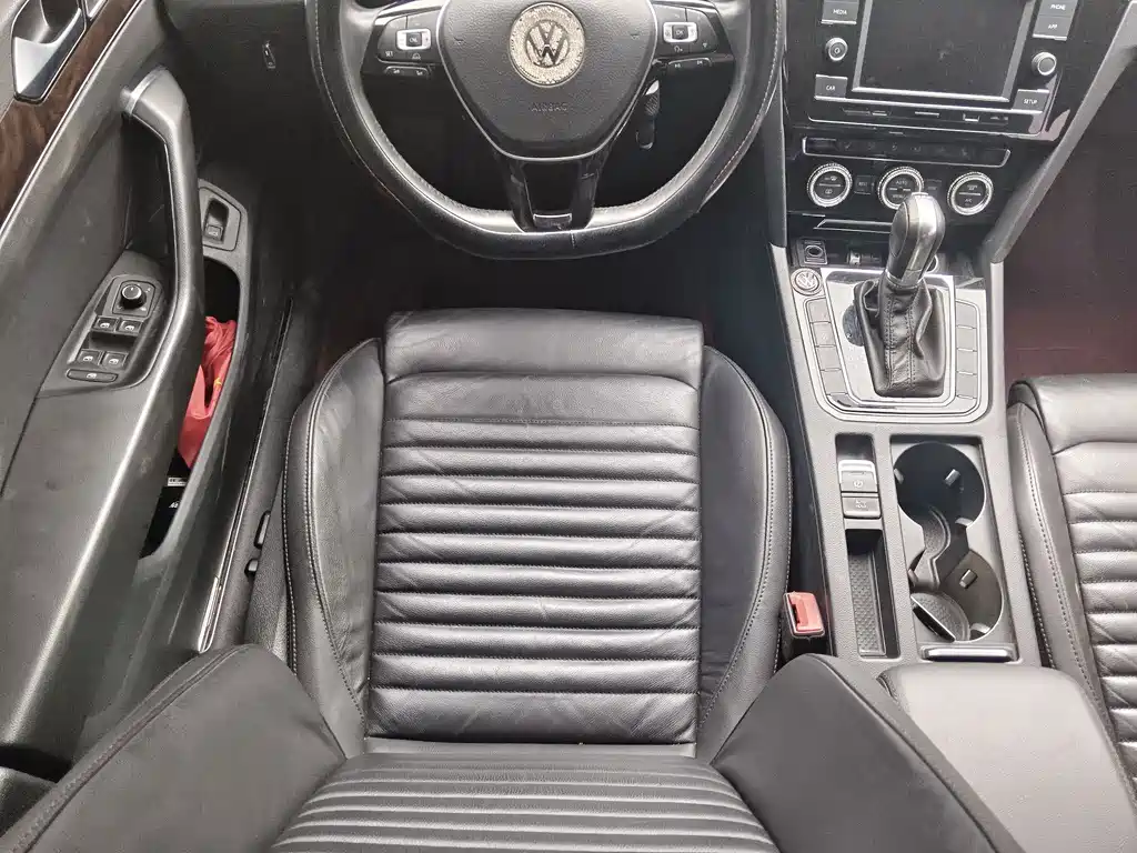 Volkswagen Magotan — миниатюра 9