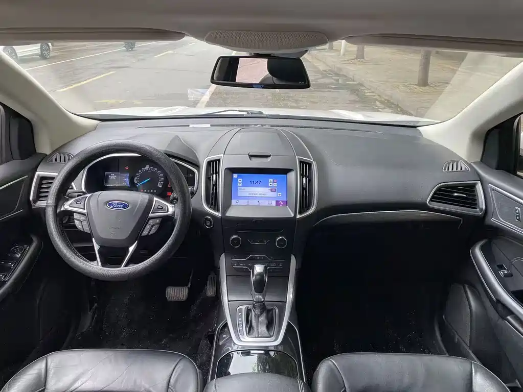 Ford Edge — миниатюра 7