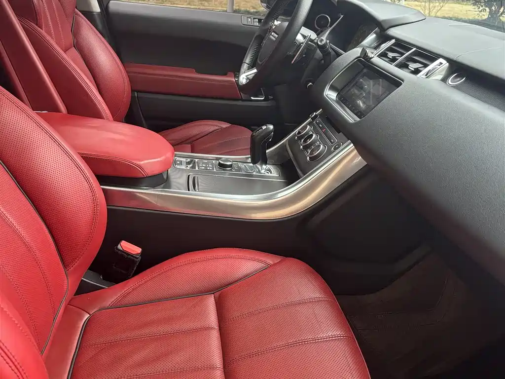 Land Rover Range Rover Sport 2017 3.0 SC V6 HSE DYNAMIC