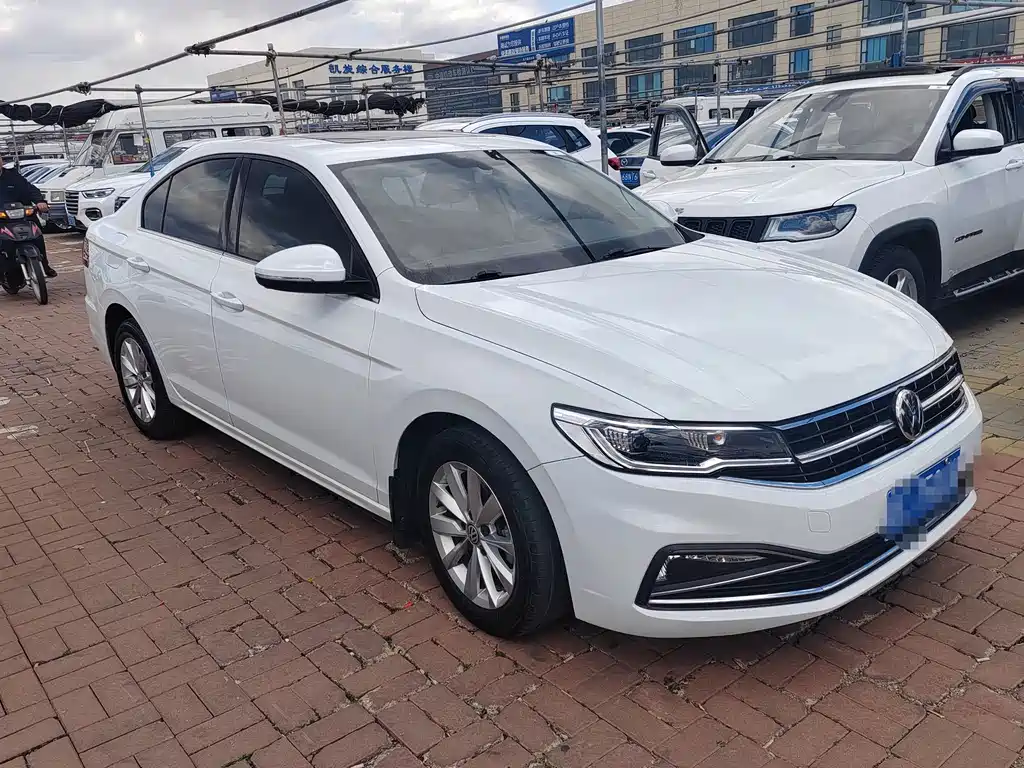 Volkswagen Bora 2021