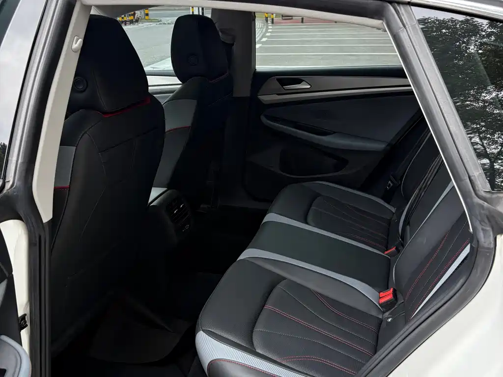 Volkswagen Lamando — миниатюра 5