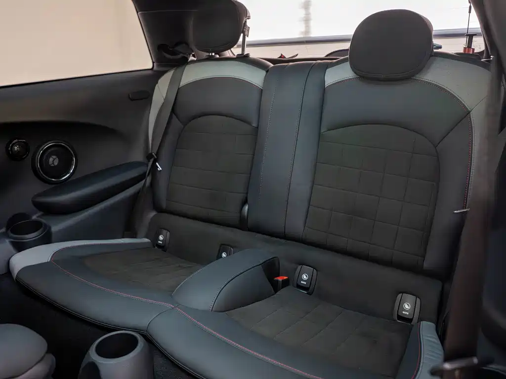 MINI Mini JCW — миниатюра 7