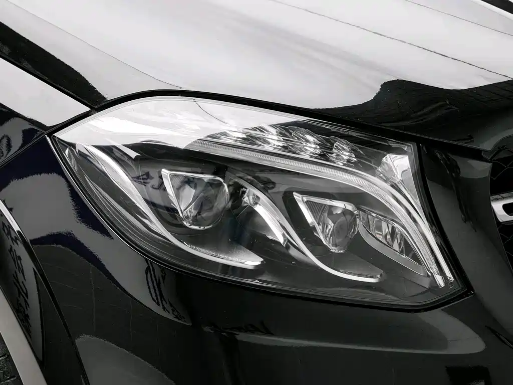 Mercedes-Benz GLS AMG — миниатюра 4