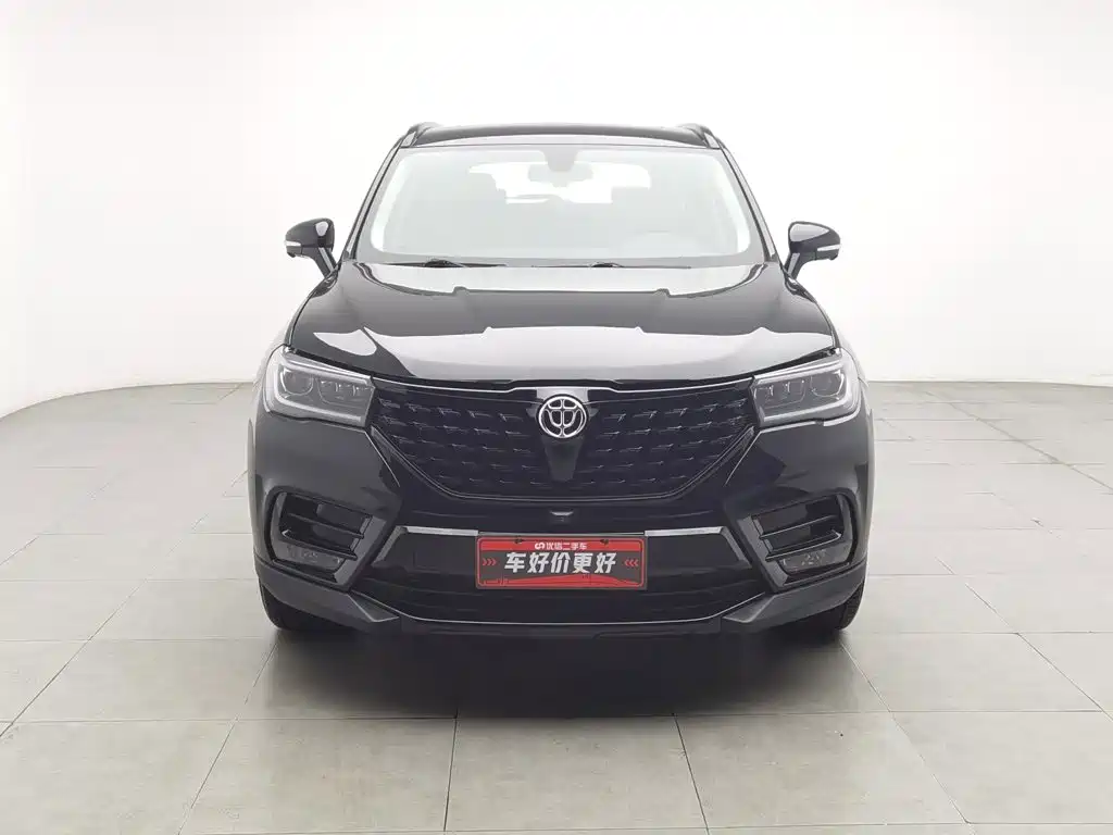 Zhonghua V7 — миниатюра 3