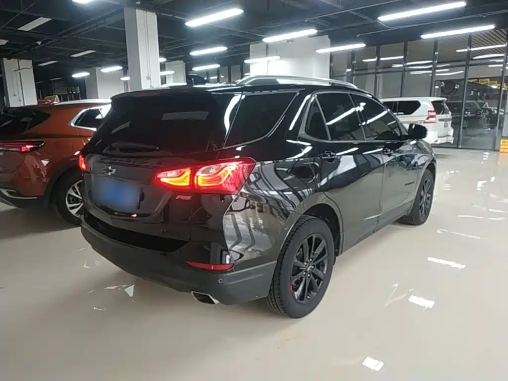 Chevrolet Equinox — миниатюра 7