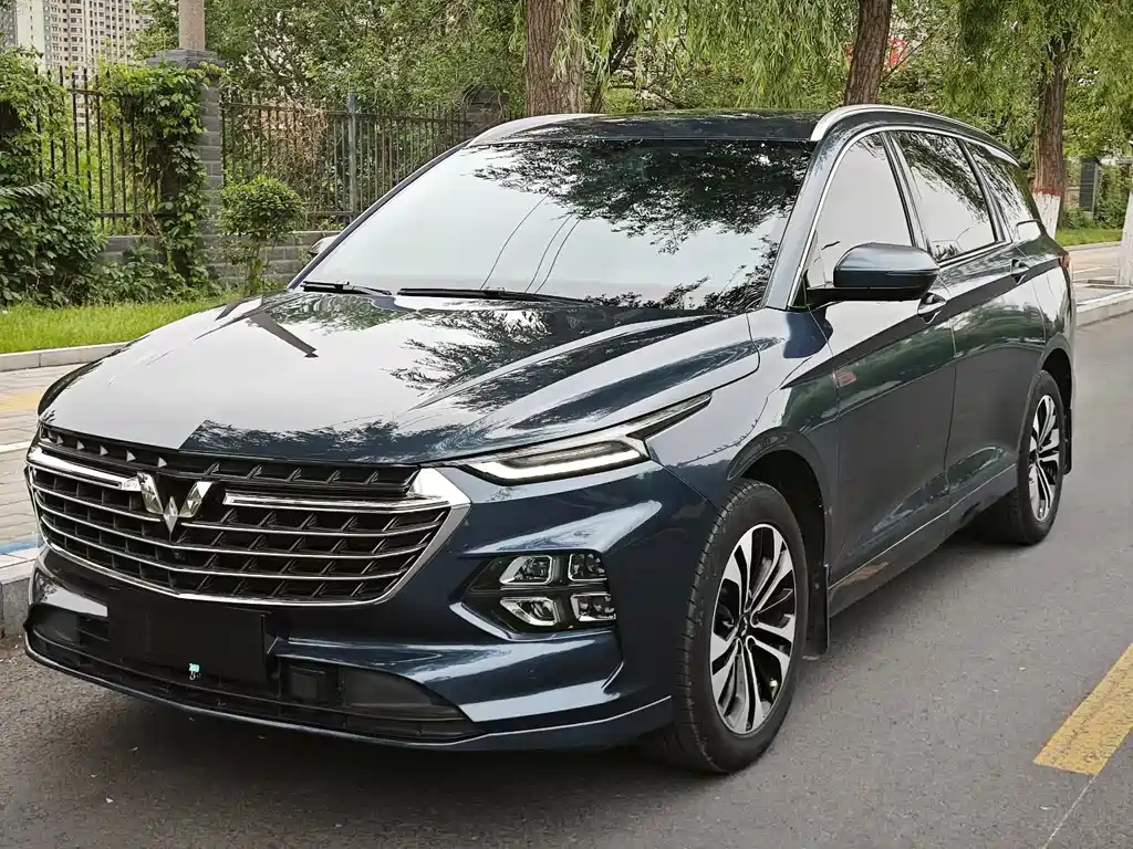 Купить Wuling Victory