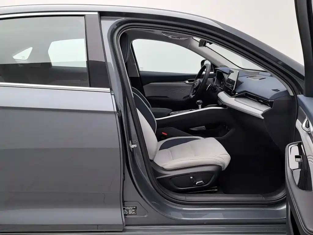 Geely Xingrui — миниатюра 23