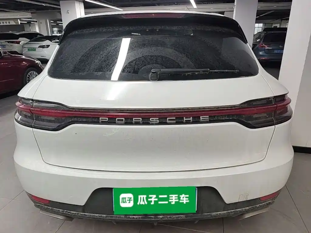 Porsche Macan — миниатюра 6
