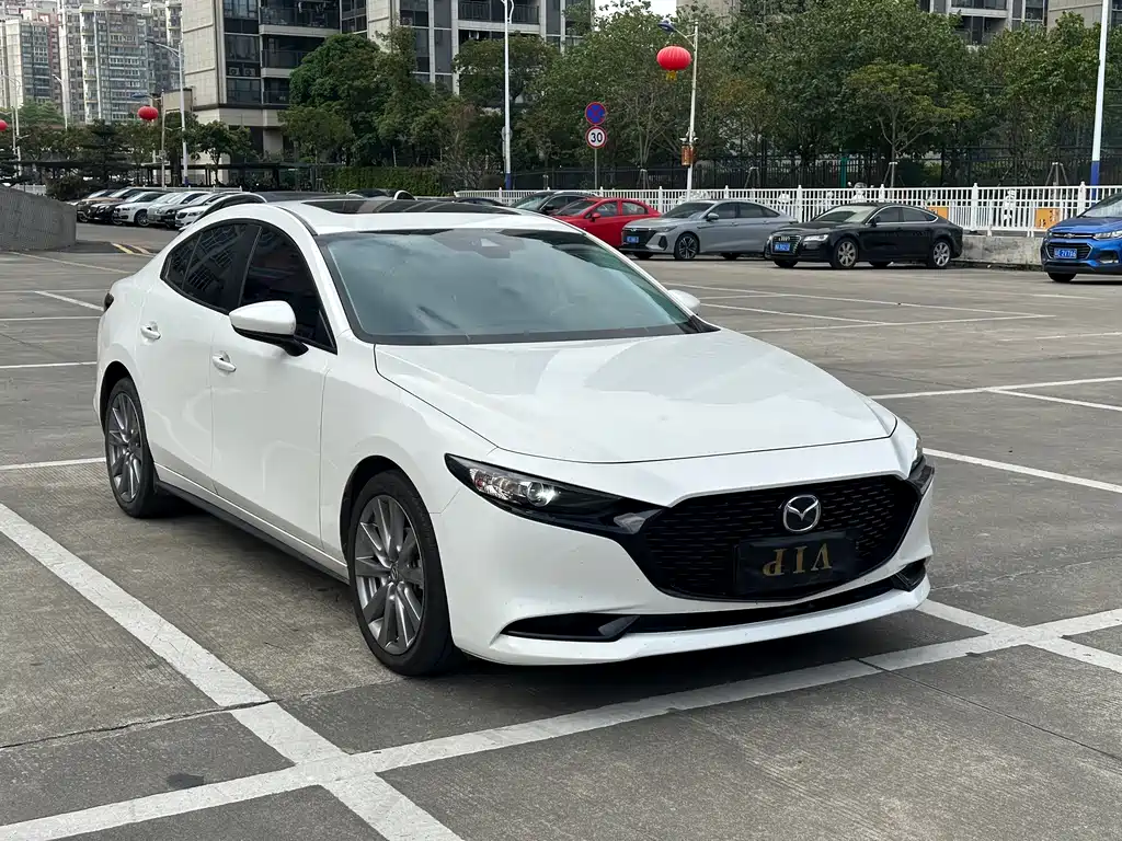 MAZDA 3 ANGKESAILA