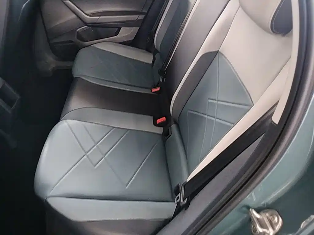 Volkswagen Lavida — миниатюра 17