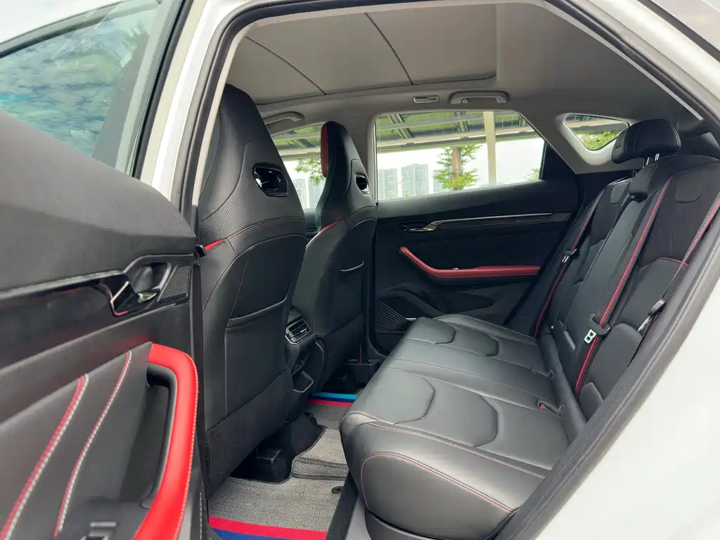 Geely Emgrand S — миниатюра 10