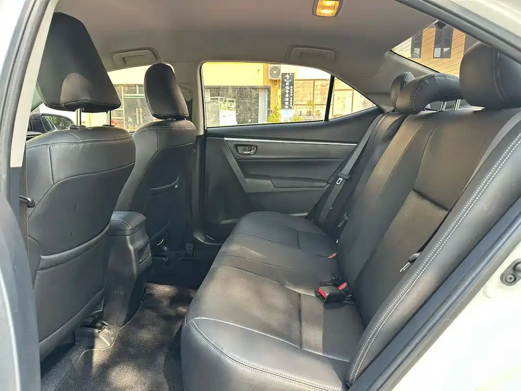 Toyota Corolla — миниатюра 7