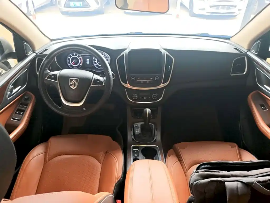 Baojun 560 — миниатюра 10