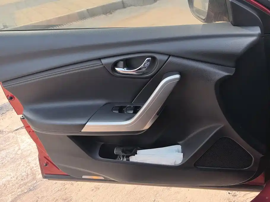 Venucia T90 — миниатюра 7