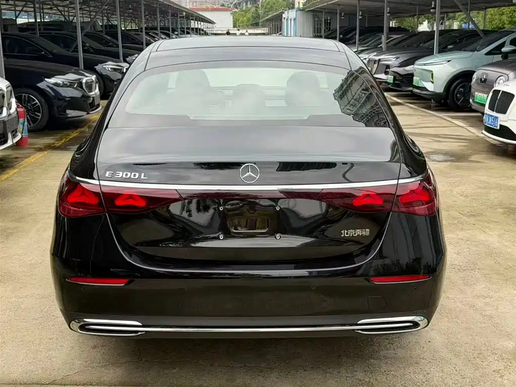 Mercedes-Benz E-Class E 2026 E 300 L Luxury