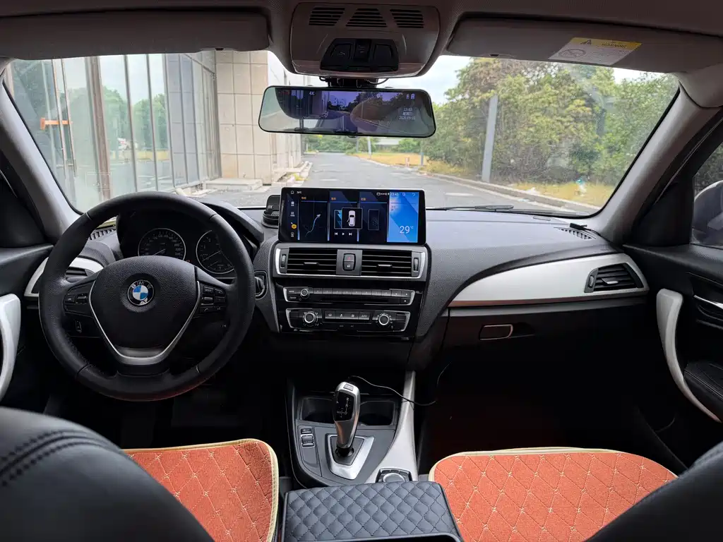 BMW 1 Series (Import) — миниатюра 7