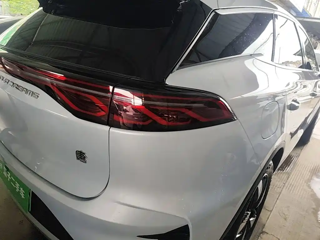 BYD Tang New Energy — миниатюра 8