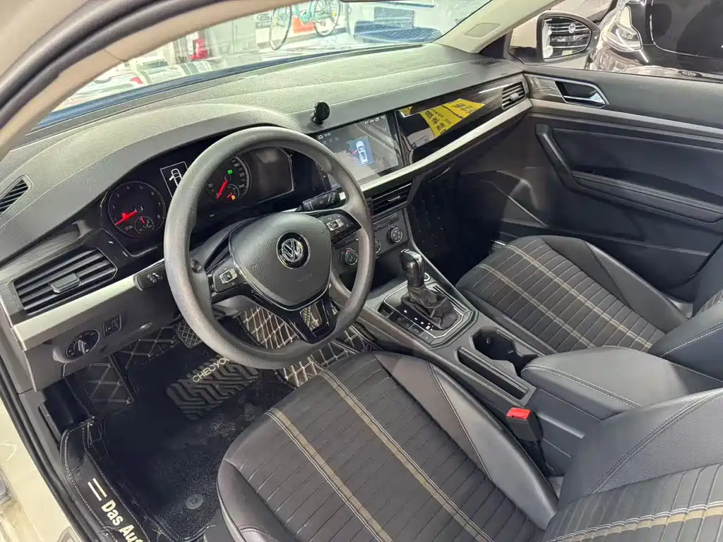 Volkswagen Lavida — миниатюра 7