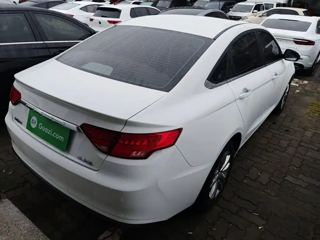 Geely Emgrand GL — миниатюра 7