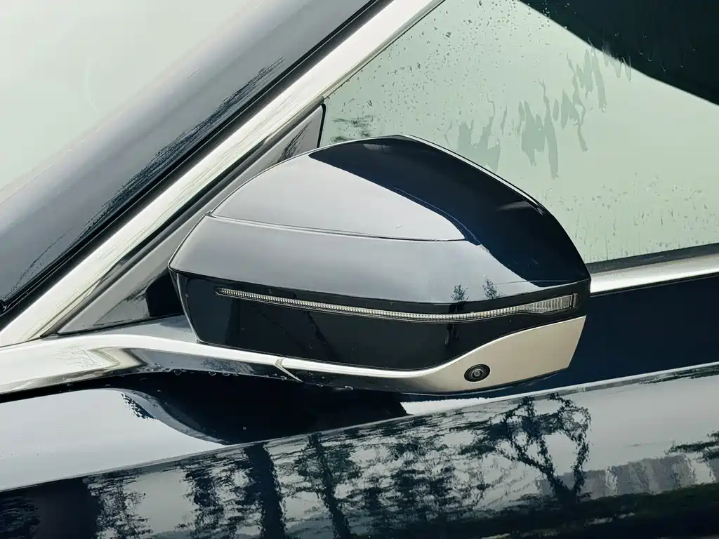 BMW 7 Series 7 2023 740Li Lead M Sport