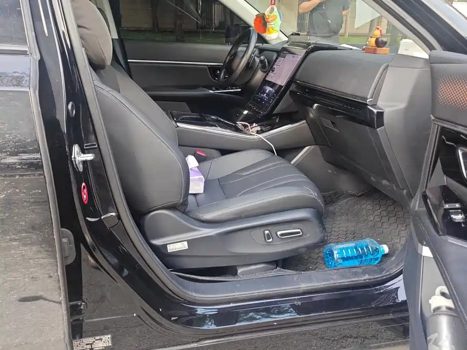Honda Hiroyo Honda P7 — миниатюра 8