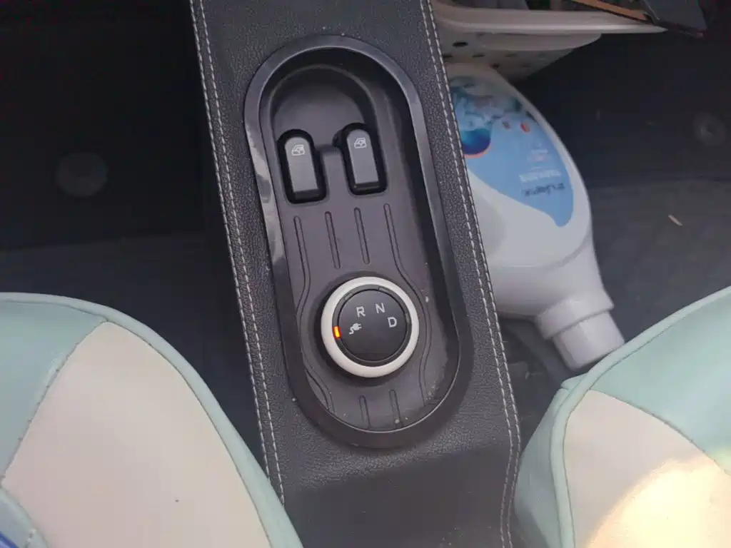 Wuling MINIEV — миниатюра 14