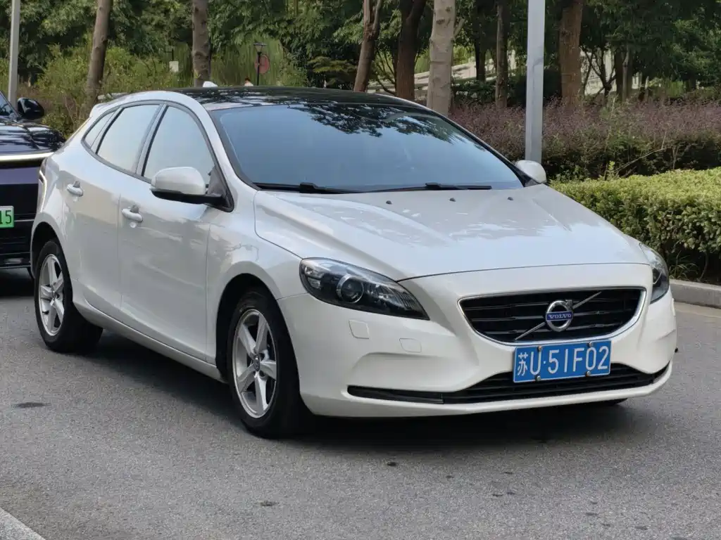 Volvo V40 — миниатюра 3