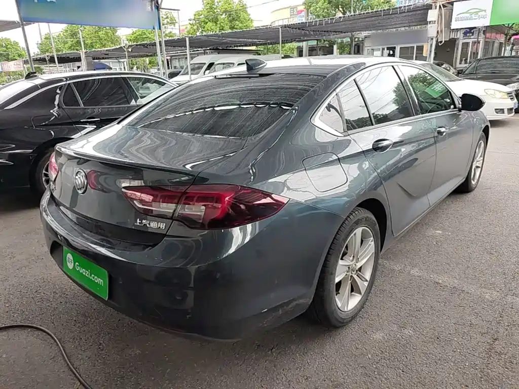 Buick Regal — миниатюра 7