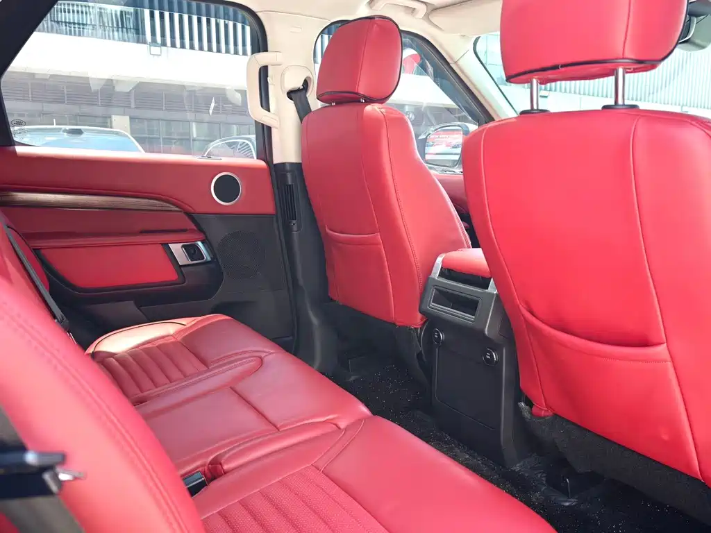 Land Rover Discovery — миниатюра 4
